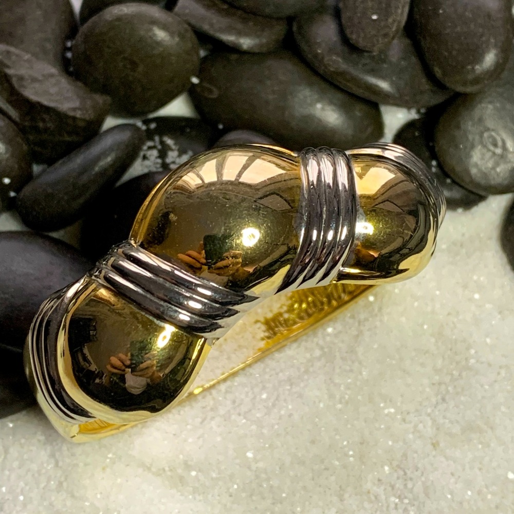 Gold/Silver Toned Hinge Bracelet
